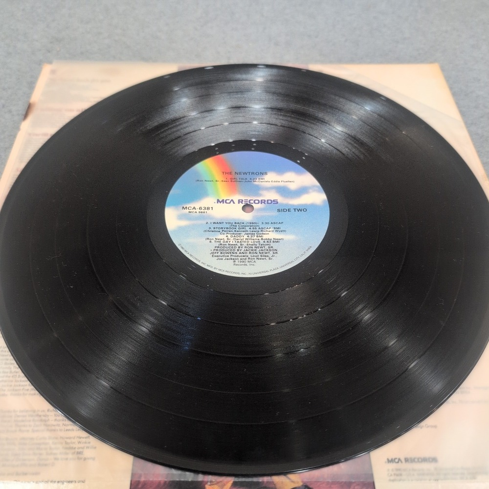 The‎ Newtrons Self-Titled Vinyl LP Album 1990 MCA-6381 New Jack Swing Promo VG+ - Picture 7 of 8